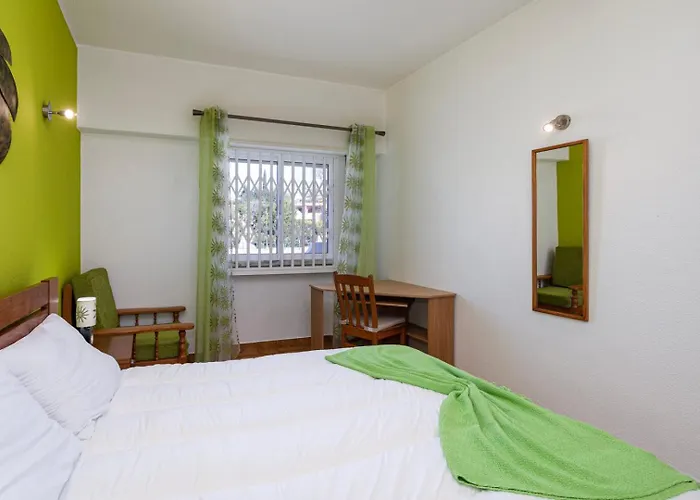 The Concierge - Center