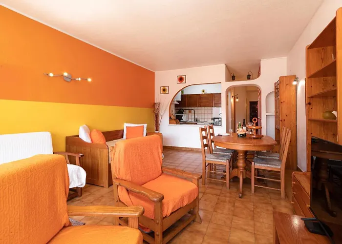 The Concierge - Center